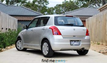 2010 Suzuki Swift full