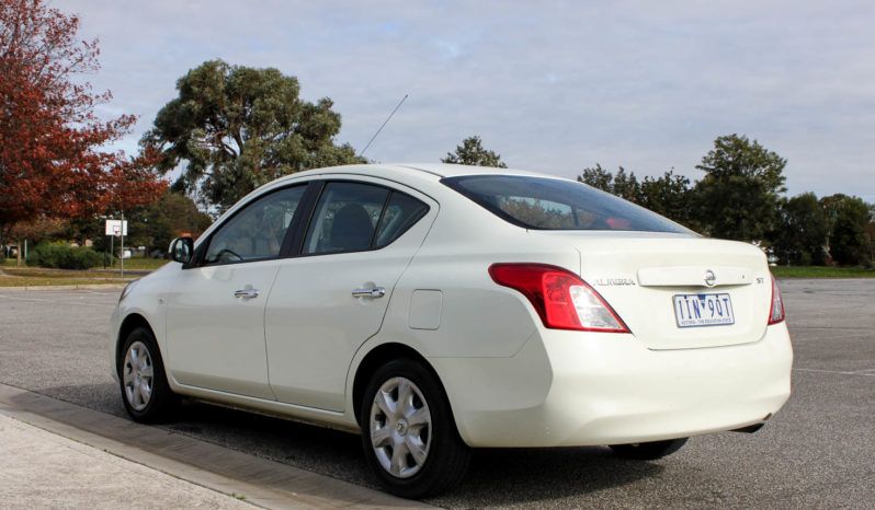 2013 Nissan Almera ST full