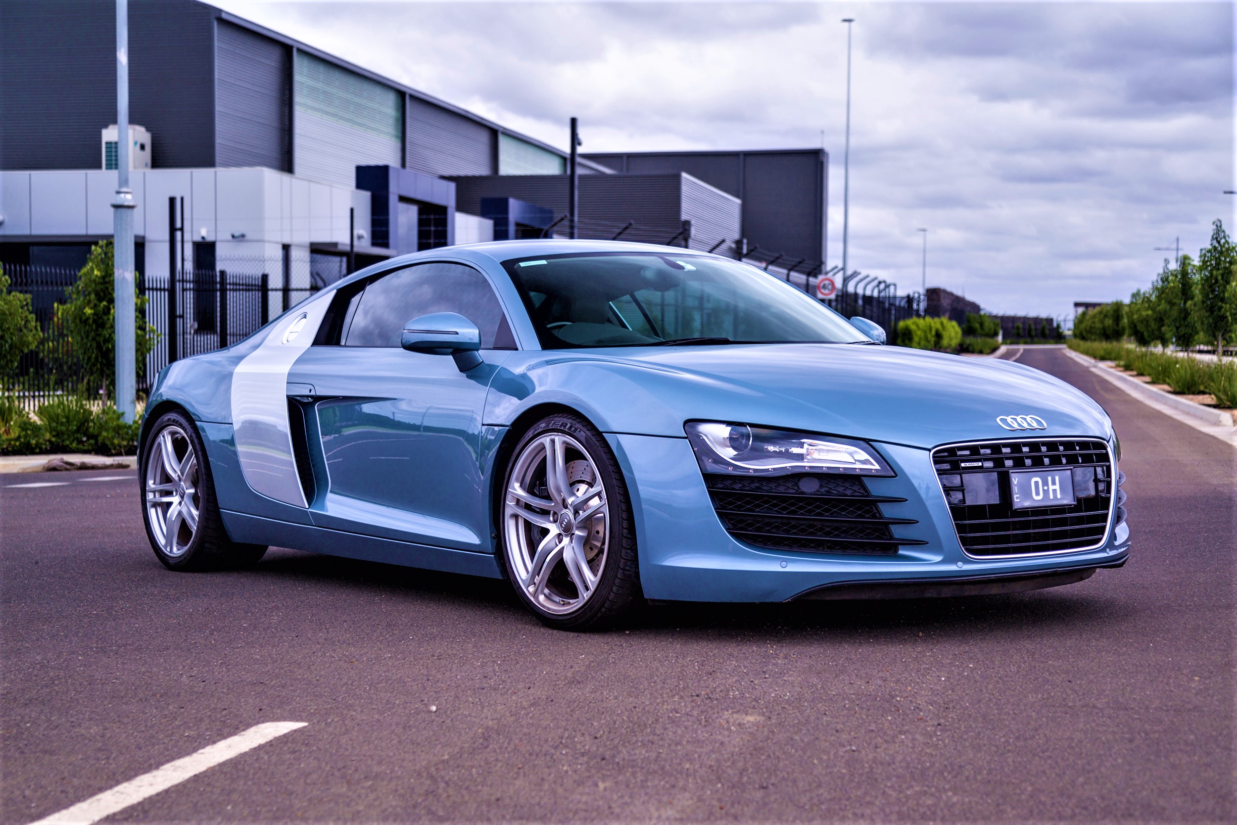 R8 5 2 Audi Blue 2013