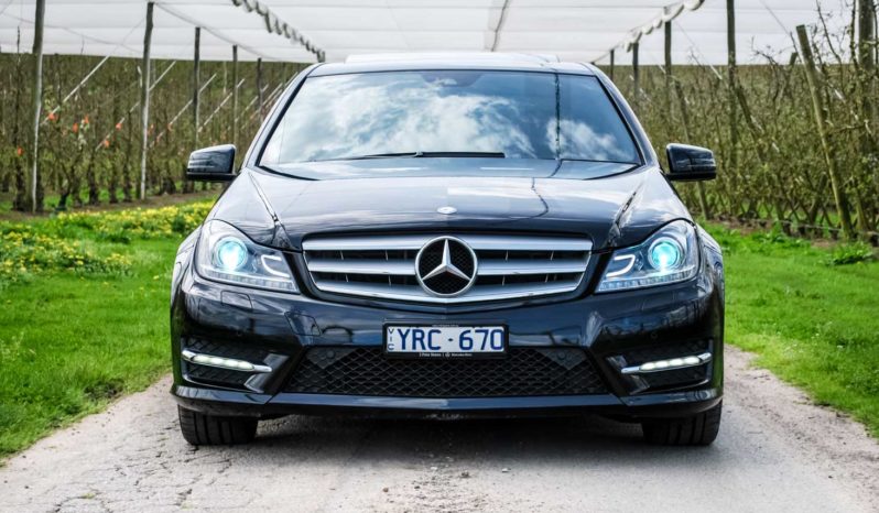 2011 Mercedes C250 Avantgarde Black AMG Sports pack full