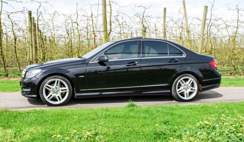 2011 Mercedes C250 Avantgarde Black AMG Sports pack full