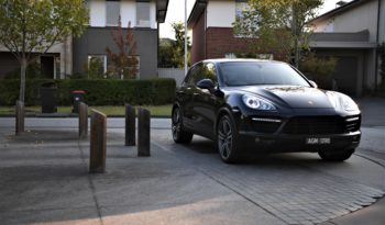 2011 Porsche Cayenne Turbo full