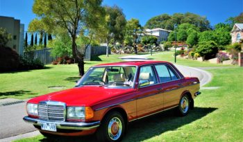 1981 Mercedes-Benz 280E W123 full