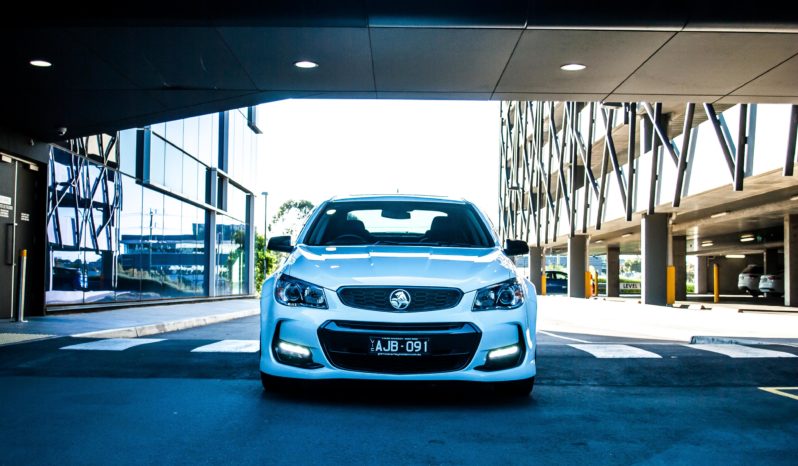 2016 Holden Commodore SV6 Black VF Series II Auto full