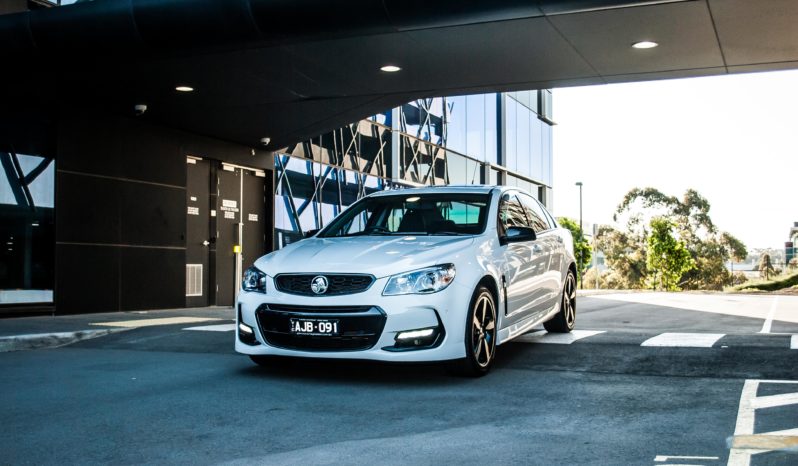 2016 Holden Commodore SV6 Black VF Series II Auto full