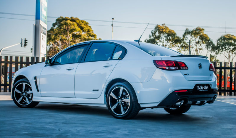 2016 Holden Commodore SV6 Black VF Series II Auto full