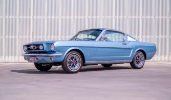 1965 Ford Mustang Fastback RHD full