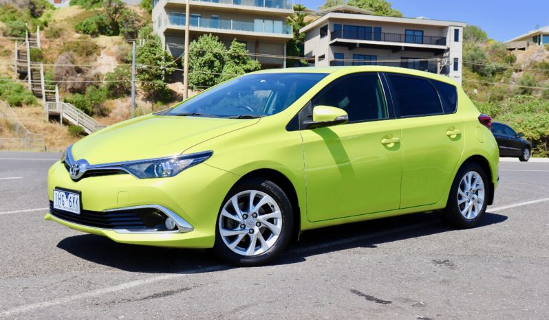 2015 Toyota Corolla Accent Sports full