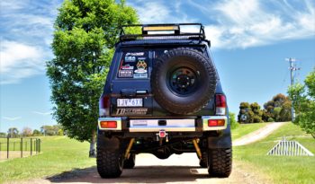 1994 Nissan Patrol GQ ST SWB full