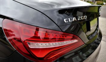 2018 Mercedes-Benz CLA200 Sedan Auto C117 full