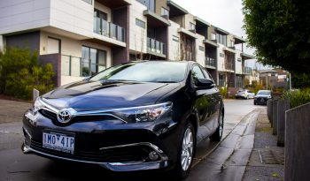 2018 Toyota Corolla ZRE182R Hatch Auto full